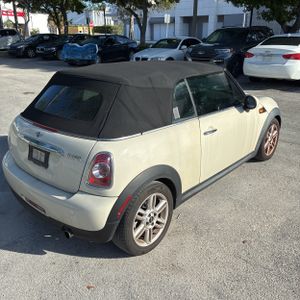 صورة 8 لـ 2015 MINI CONVERTIBLE COOPER