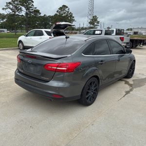 FORD FOCUS TITANIUM - 8