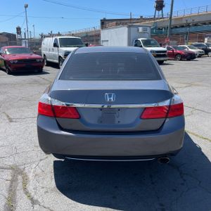 HONDA ACCORD LX - 7