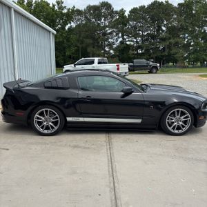FORD MUSTANG V6 - 10