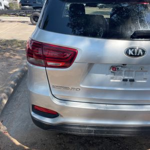 2019 KIA SORENTO L — фото 19