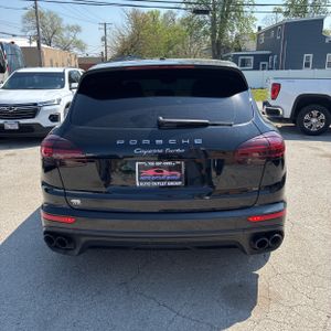 PORSCHE CAYENNE - 7