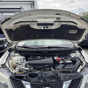2015 Nissan ROGUE SL 照片 44