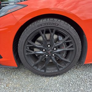 2025 Chevrolet CORVETTE STINGRAY thumbnail 17