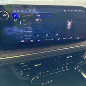 2025 Chevrolet TAHOE Z71 — миниатюра 38