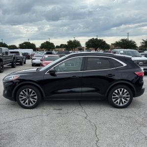 FORD ESCAPE TITANIUM - 3