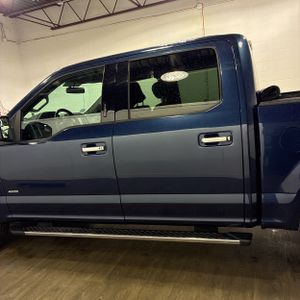 FORD F-150 XLT - 4
