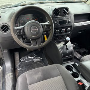 صورة مصغرة 34 لـ 2016 JEEP COMPASS SPORT