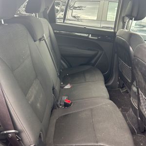 صورة مصغرة 31 لـ 2014 KIA SORENTO LX