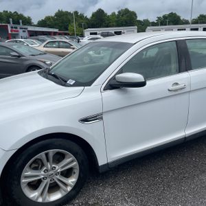 FORD TAURUS SEL - 2