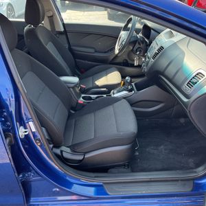 2018 KIA FORTE LX — миниатюра 32