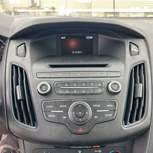 2017 FORD FOCUS SE 缩略图 36