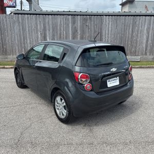 2016 Chevrolet SONIC LT AUTO 照片 5
