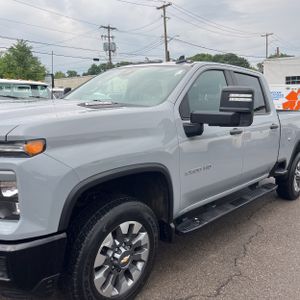 2024 Chevrolet SILVERADO 2500HD CUSTOM — фото 2