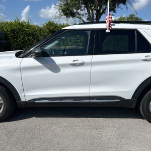 2024 FORD EXPLORER XLT — фото 4