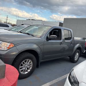NISSAN FRONTIER SV - 3