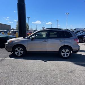 SUBARU FORESTER 2.5I PREMIUM - 2