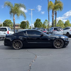 FORD MUSTANG GT PREMIUM - 10