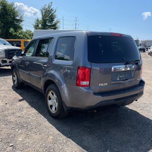 2015 Honda PILOT LX — фото 5