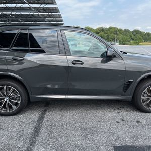 2026 BMW X5 PHEV XDRIVE50E — фото 11
