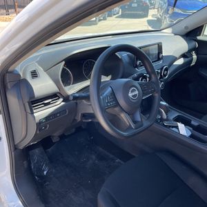 صورة مصغرة 36 لـ 2024 Nissan SENTRA S