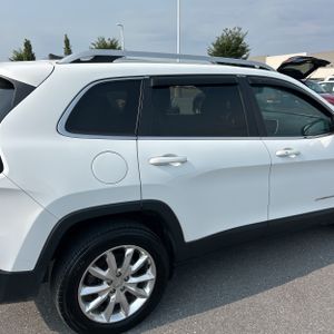 2016 JEEP CHEROKEE LIMITED — фото 9