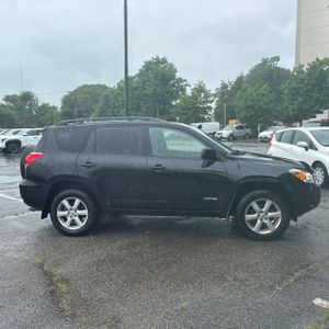 صورة 10 لـ 2006 Toyota RAV4 LIMITED