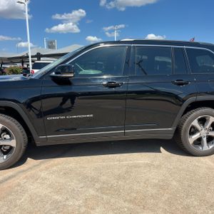 صورة 4 لـ 2024 JEEP GRAND CHEROKEE LIMITED