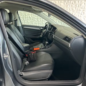 2019 Volkswagen JETTA SE — миниатюра 30