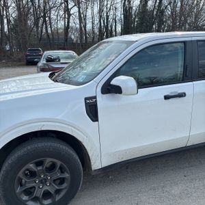 FORD MAVERICK XLT - 2