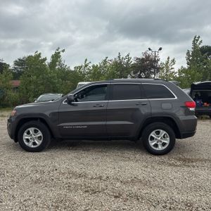 2016 JEEP GRAND CHEROKEE LAREDO — фото 3
