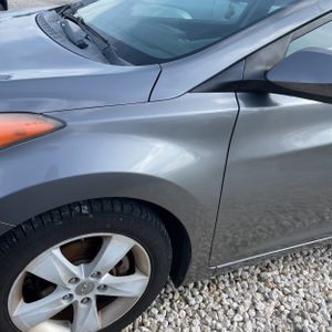 2012 Hyundai ELANTRA GLS 照片 2