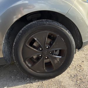 صورة 18 لـ 2014 KIA SOUL BASE