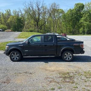 FORD F150 FX4 - 3