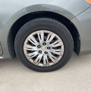 2012 Toyota CAMRY LE — миниатюра 20