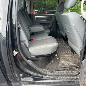 2017 RAM 1500 BIG HORN thumbnail 35