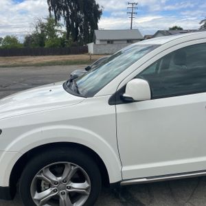 DODGE JOURNEY CROSSROAD - 2