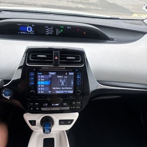 صورة مصغرة 33 لـ 2016 Toyota PRIUS TWO