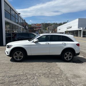 MERCEDES-BENZ GLC - 3