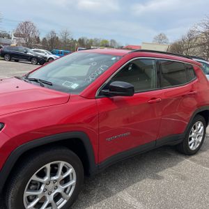 JEEP COMPASS LATITUDE LUX - 2