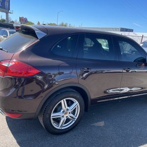 2014 Porsche CAYENNE PLATINUM EDITION 照片 9