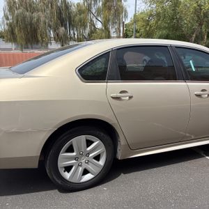 CHEVROLET IMPALA LS - 9