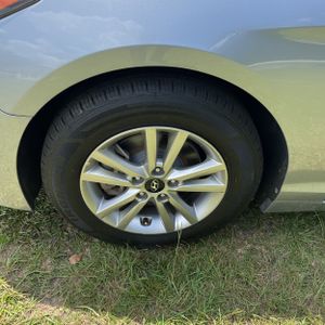 2016 Hyundai SONATA SE thumbnail 17