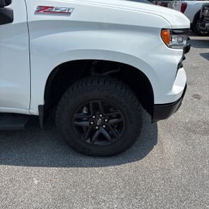 2024 Chevrolet SILVERADO 1500 LT TRAIL BOSS — фото 18