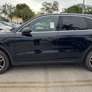صورة 4 لـ 2019 Porsche CAYENNE BASE