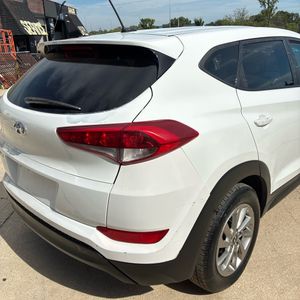 2017 Hyundai TUCSON SE — фото 55