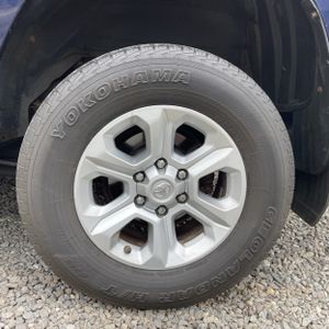 2017 Toyota 4RUNNER SR5 PREMIUM — миниатюра 18