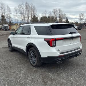 FORD EXPLORER ST - 5