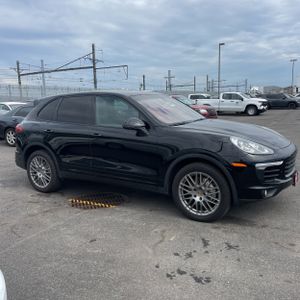 PORSCHE CAYENNE S - 10