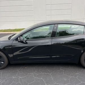 TESLA MODEL 3 LONG RANGE - 4